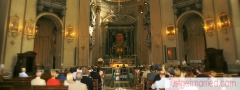 catholic-church-wedding-ceremony-italy-justgetmarried.com